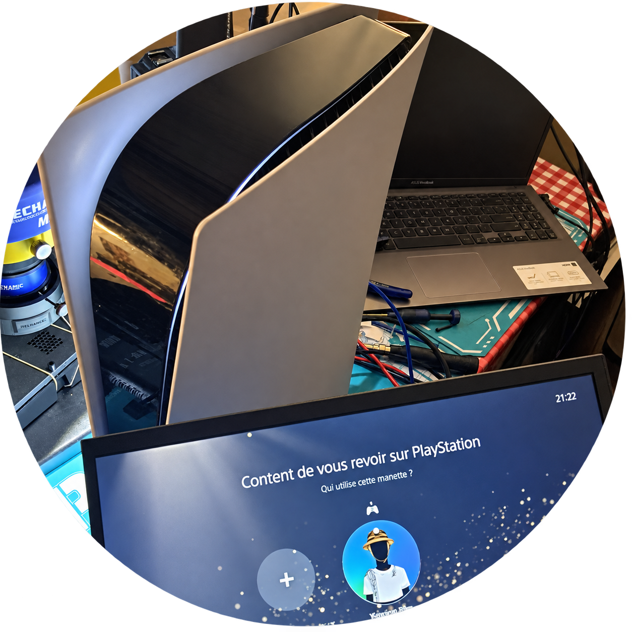 Console de jeux en réparation